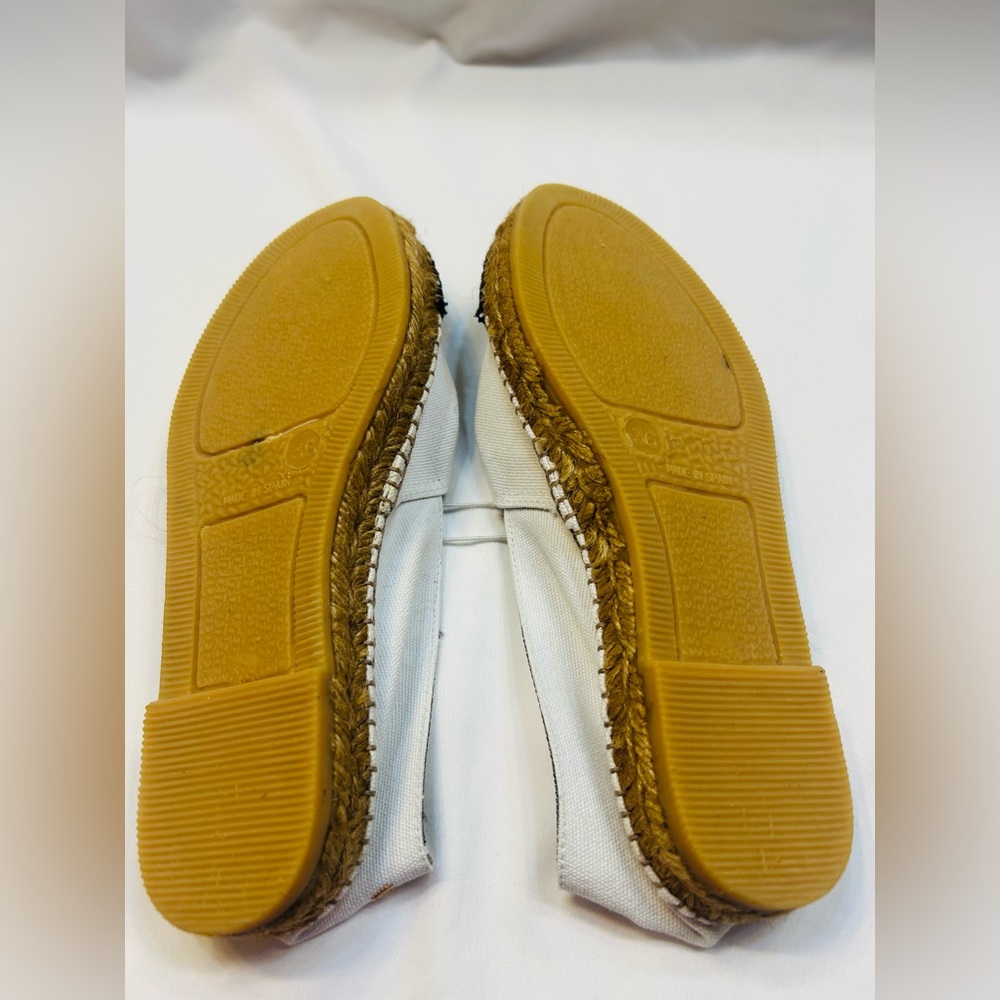 Viscata White and Black Espadrilles Slip On
New Without Box - Picture 6 of 7
